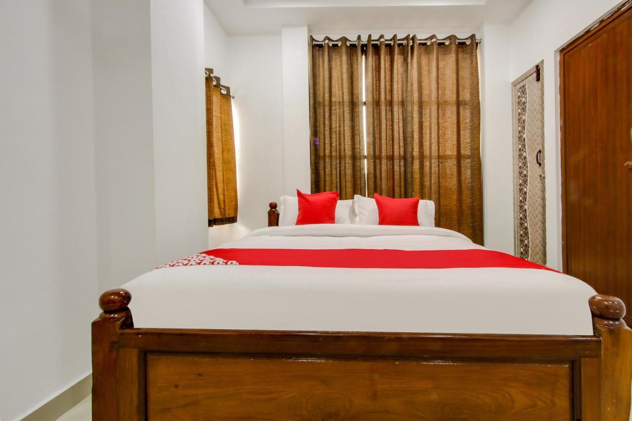 Oyo 69625 Mayuraa Residency Hotel Kumbakonam Kültér fotó