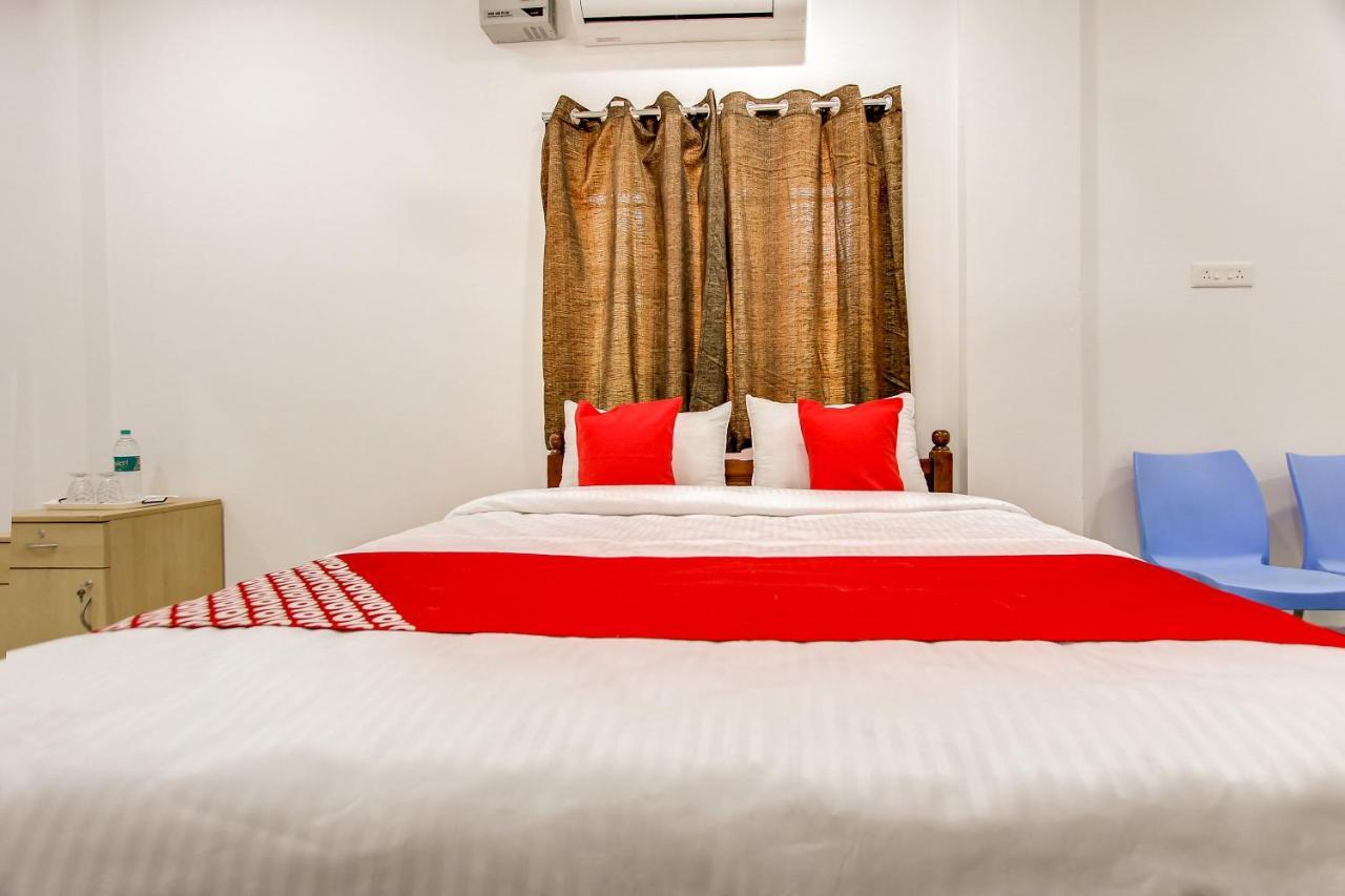 Oyo 69625 Mayuraa Residency Hotel Kumbakonam Kültér fotó