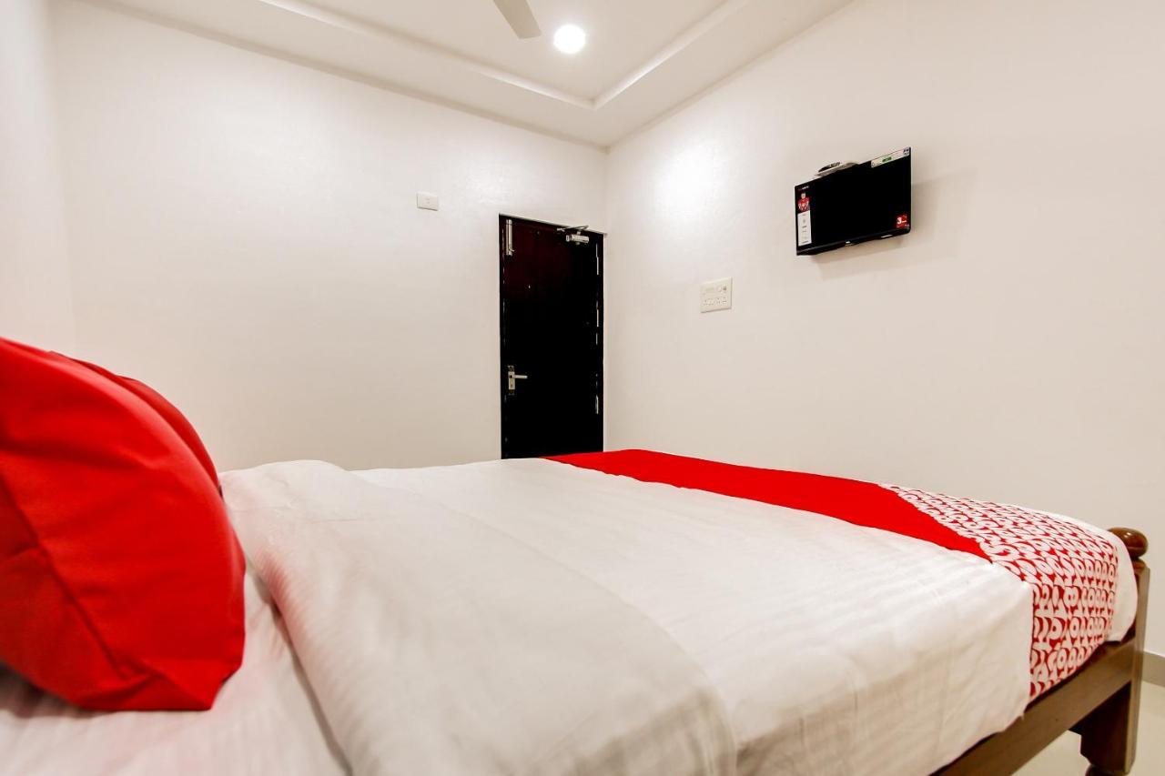 Oyo 69625 Mayuraa Residency Hotel Kumbakonam Kültér fotó