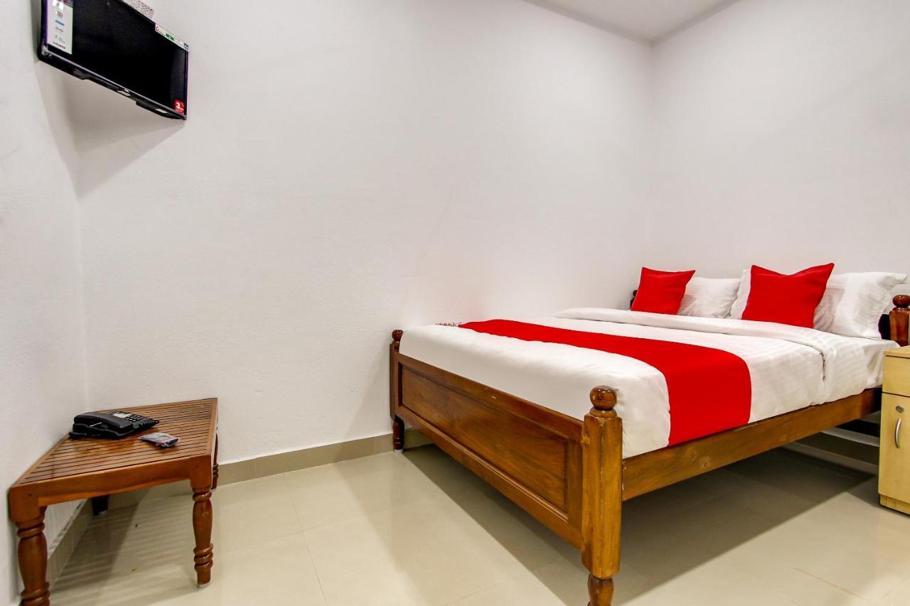 Oyo 69625 Mayuraa Residency Hotel Kumbakonam Kültér fotó